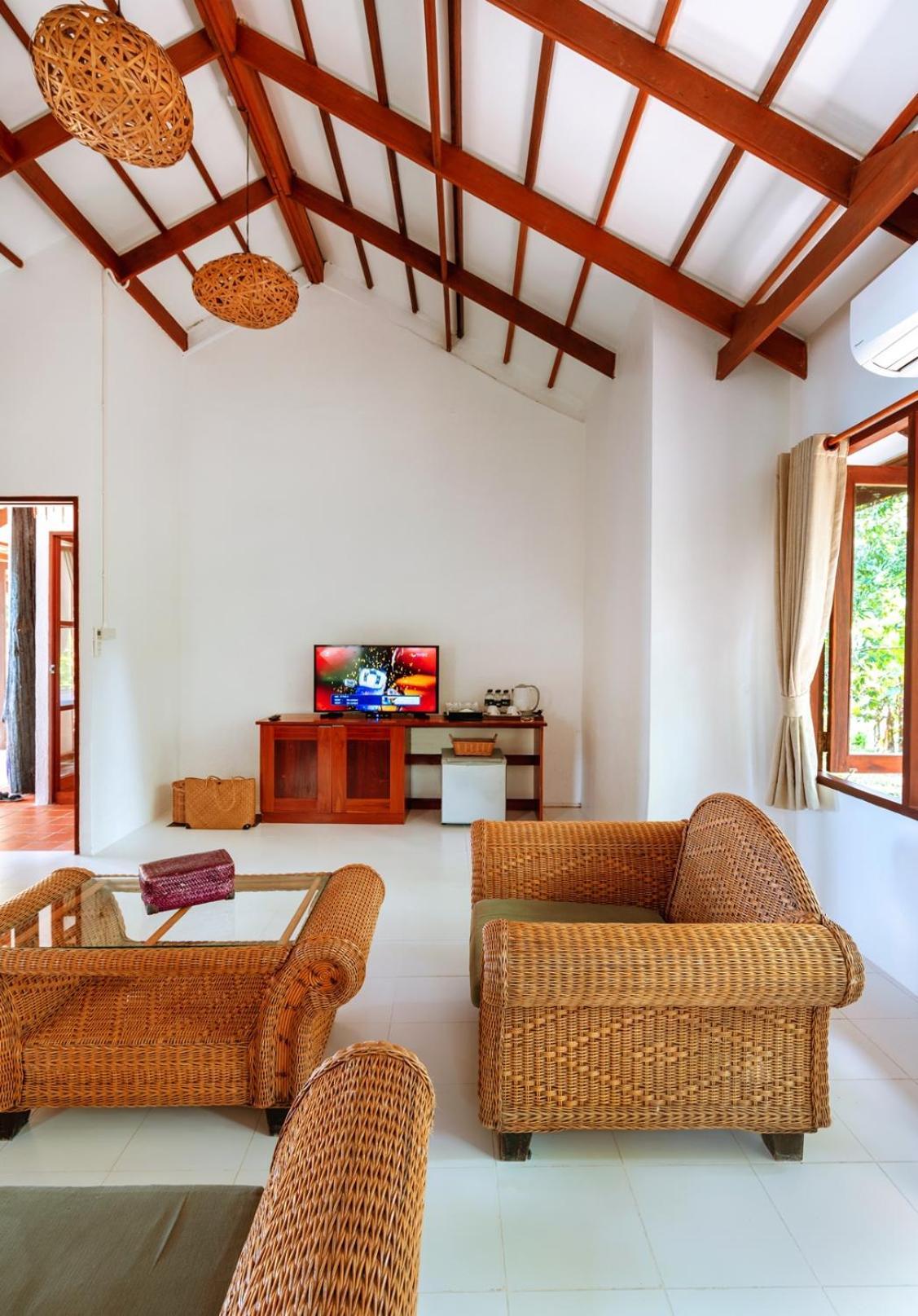Captain Hook Resort @Koh Kood Ko Kut Kültér fotó