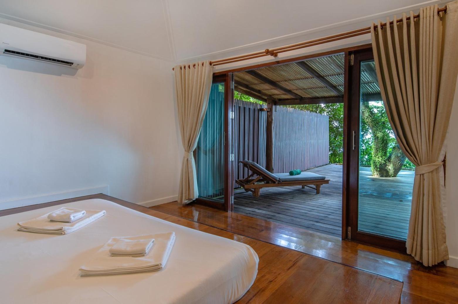 Captain Hook Resort @Koh Kood Ko Kut Kültér fotó