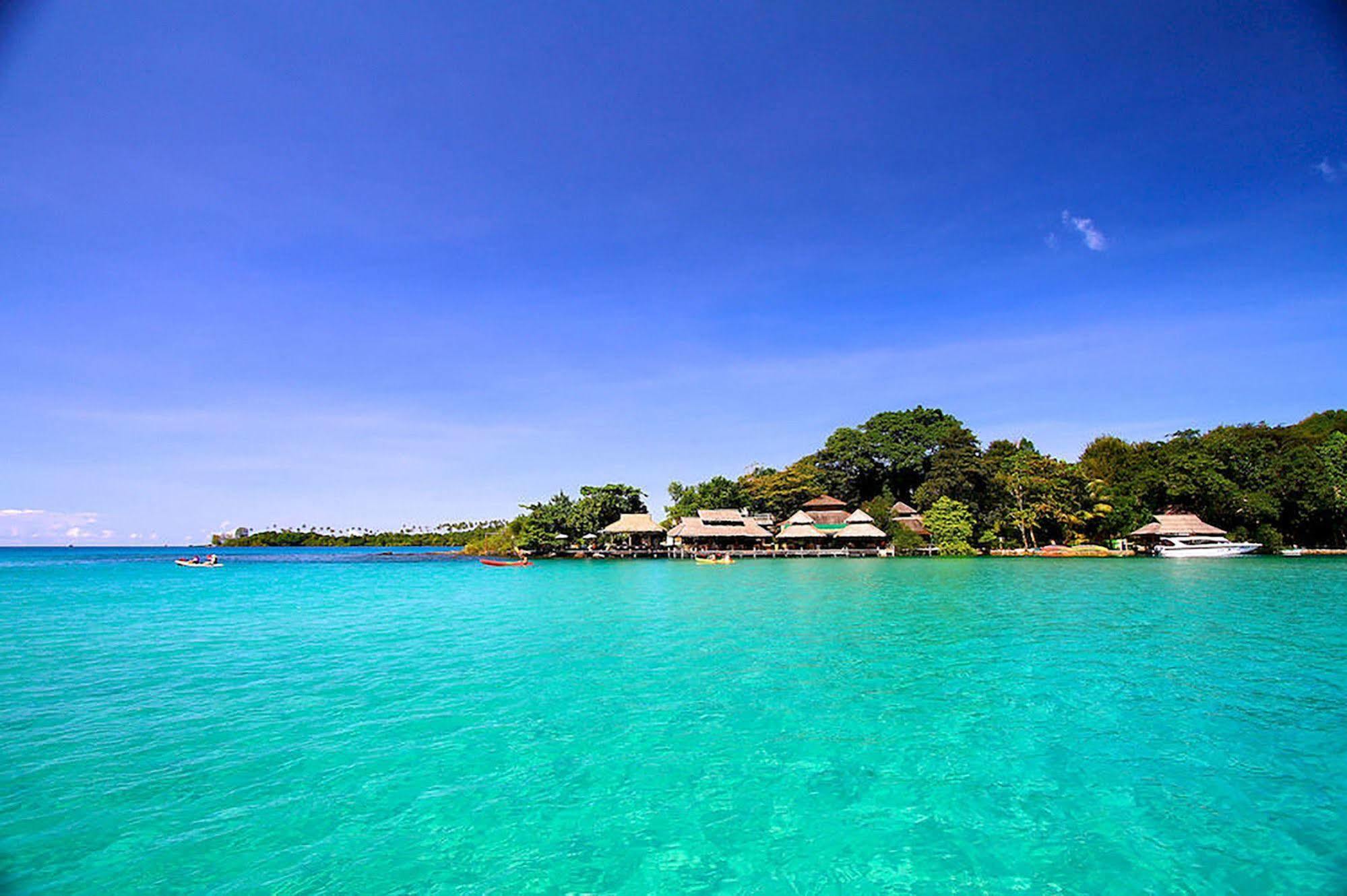 Captain Hook Resort @Koh Kood Ko Kut Kültér fotó