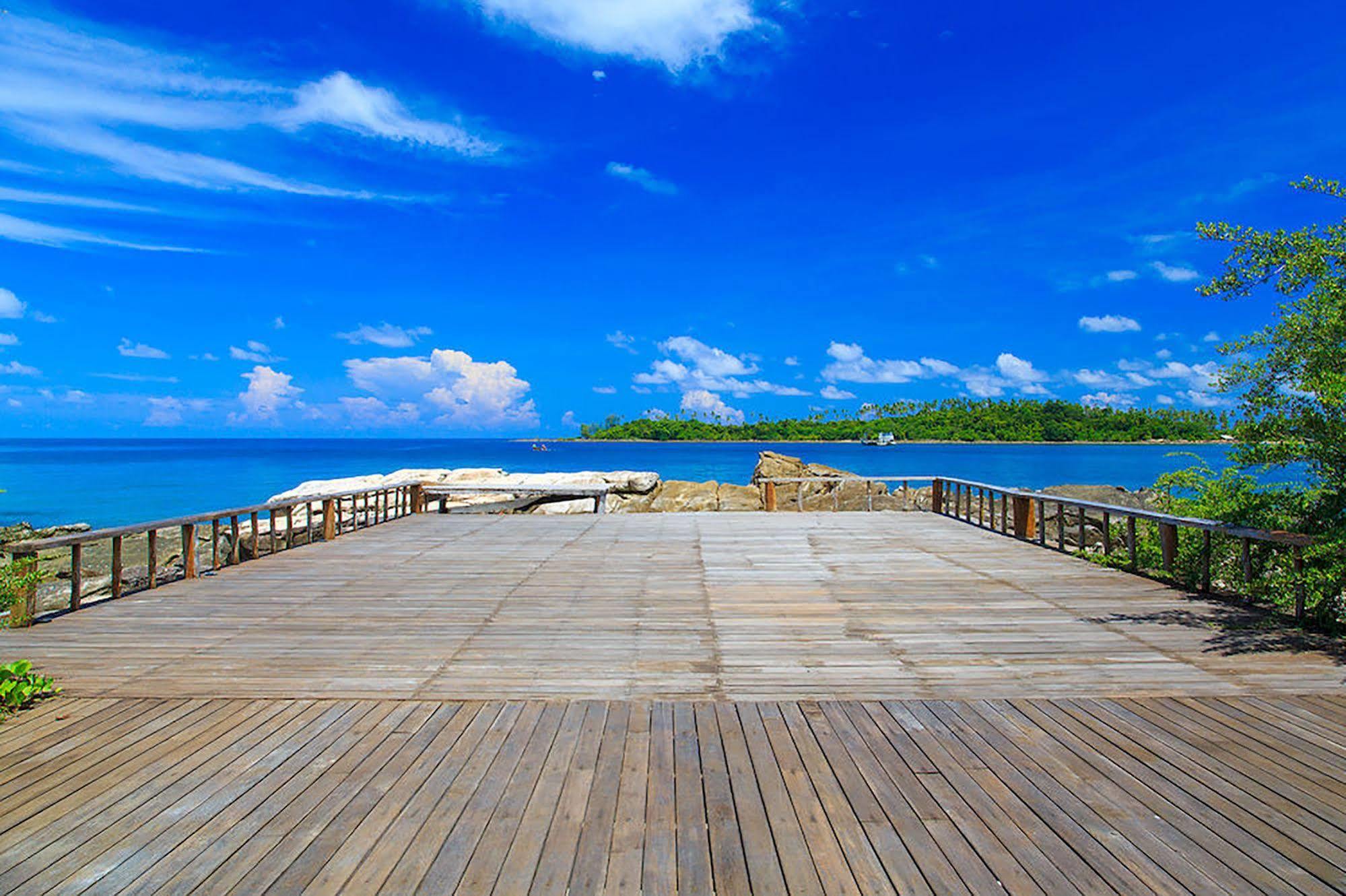 Captain Hook Resort @Koh Kood Ko Kut Kültér fotó