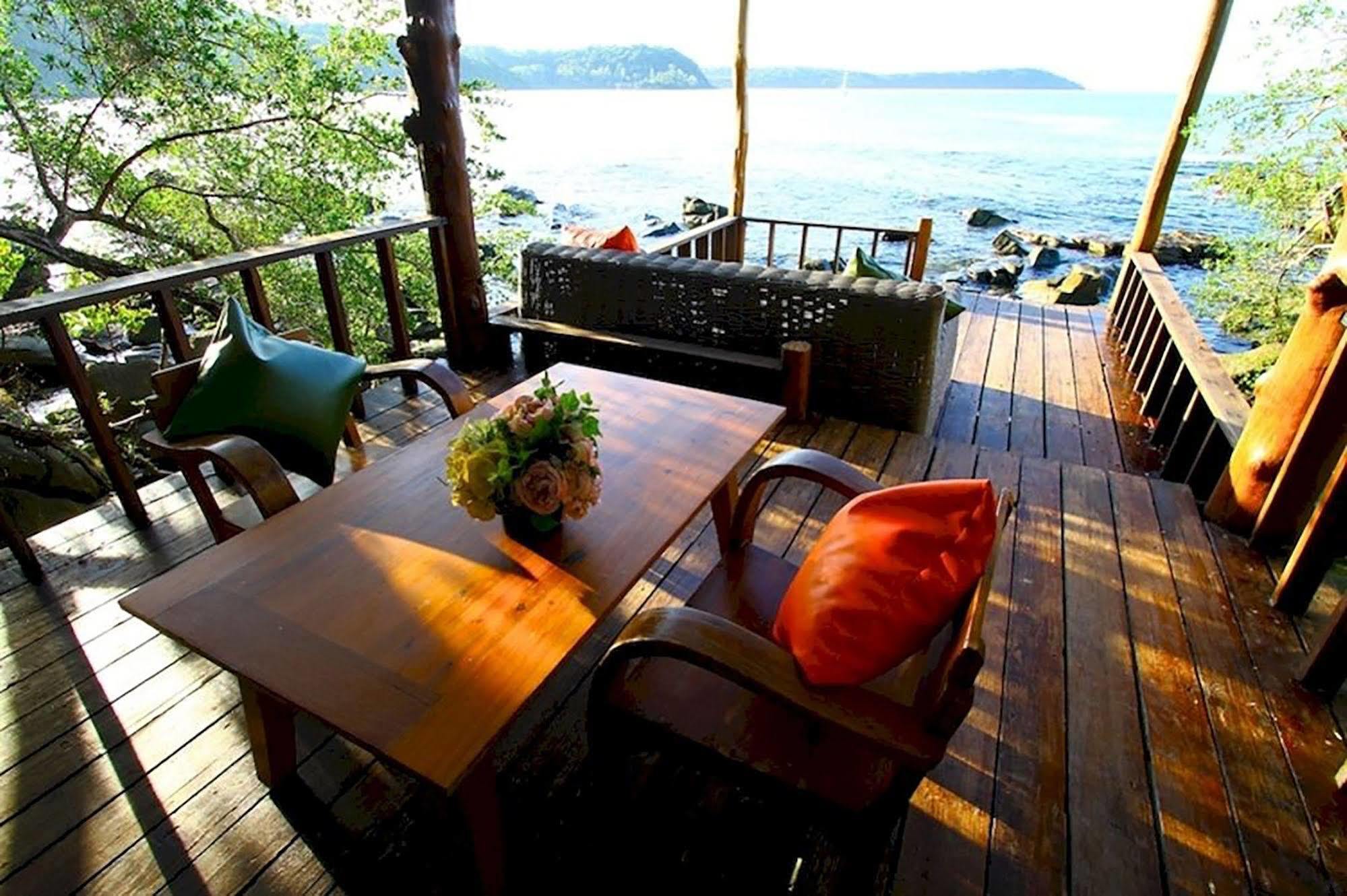 Captain Hook Resort @Koh Kood Ko Kut Kültér fotó